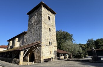 Fruiz Eskultura Salbatore Eleiza San Salbador Bizkaia Patrimonio Ondarea
